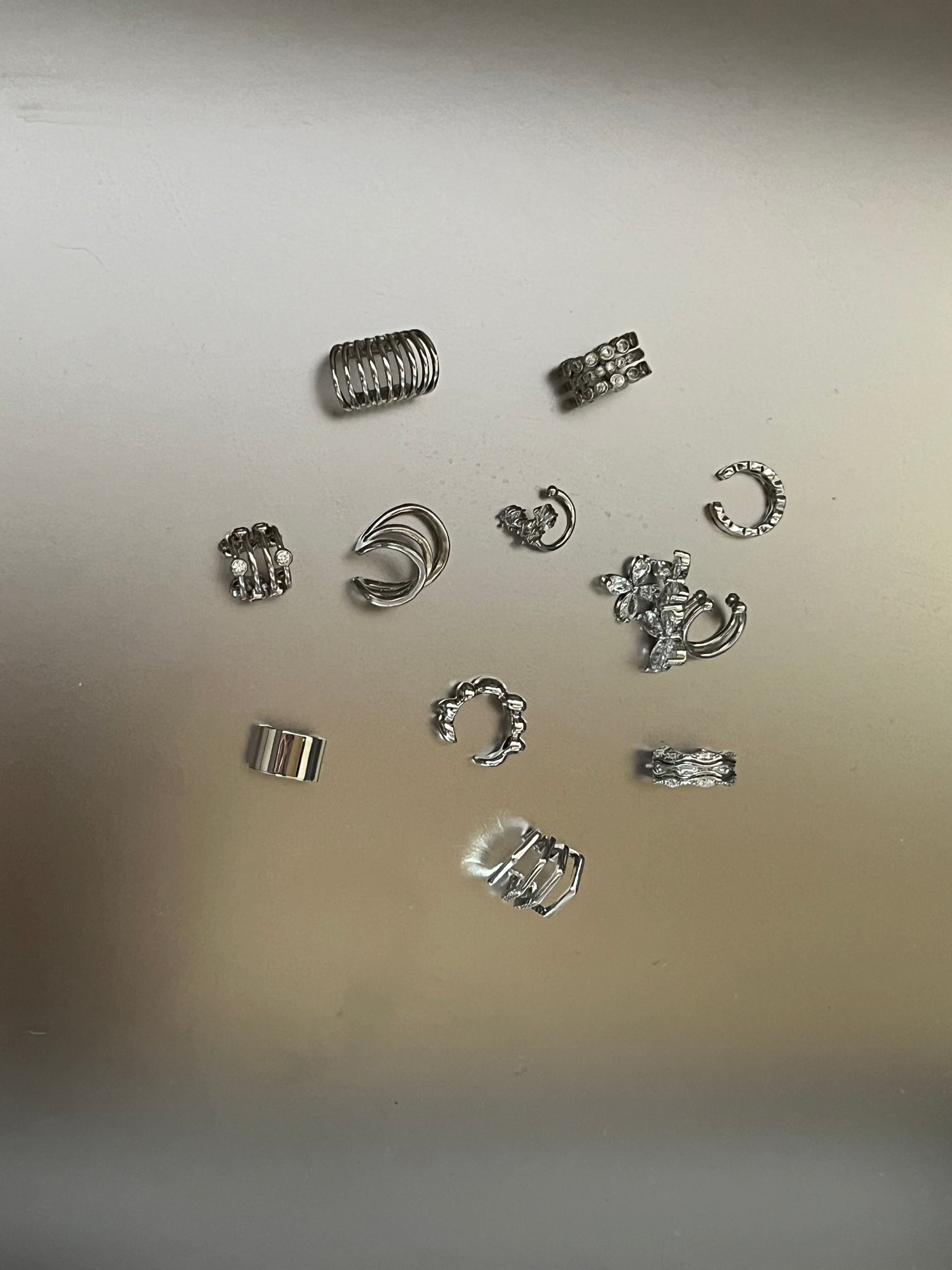 Ear cuff/piercings