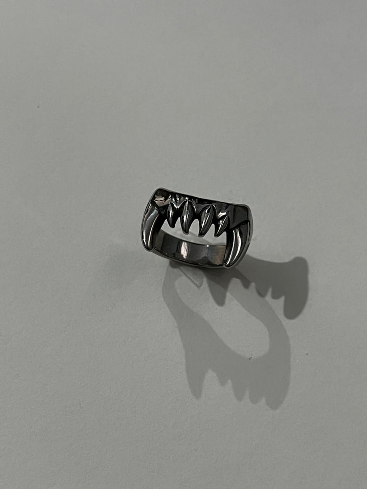 Fangs